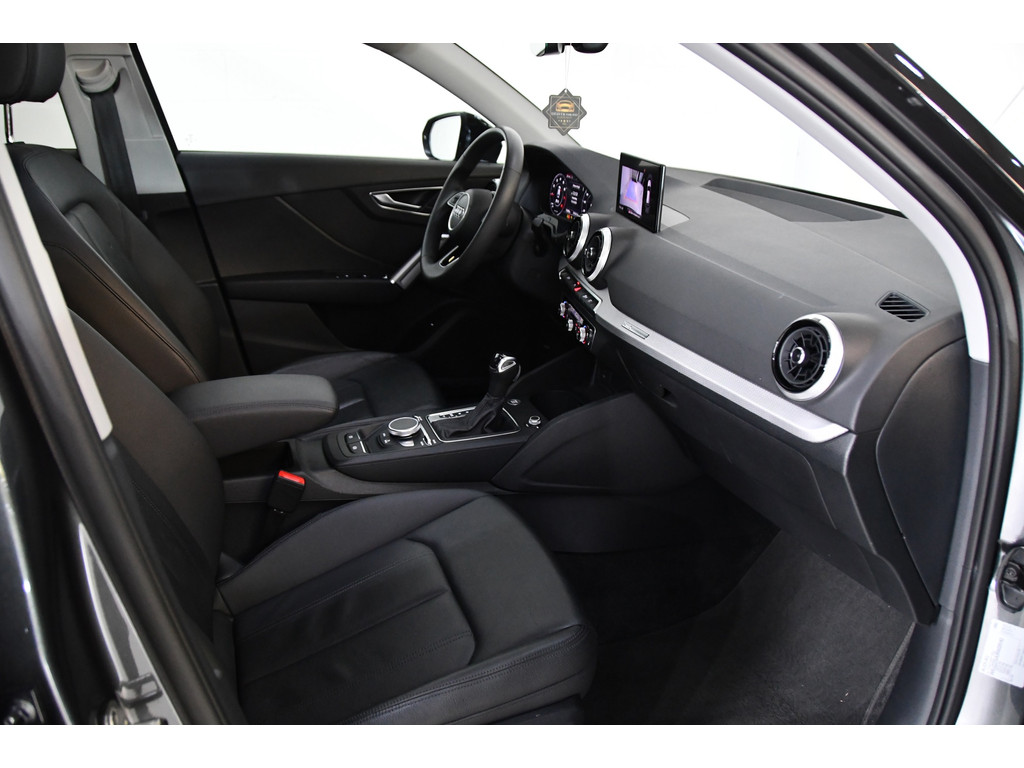 Audi Q2 35 TFSI S-Line, Pano, Camera, Navi 17