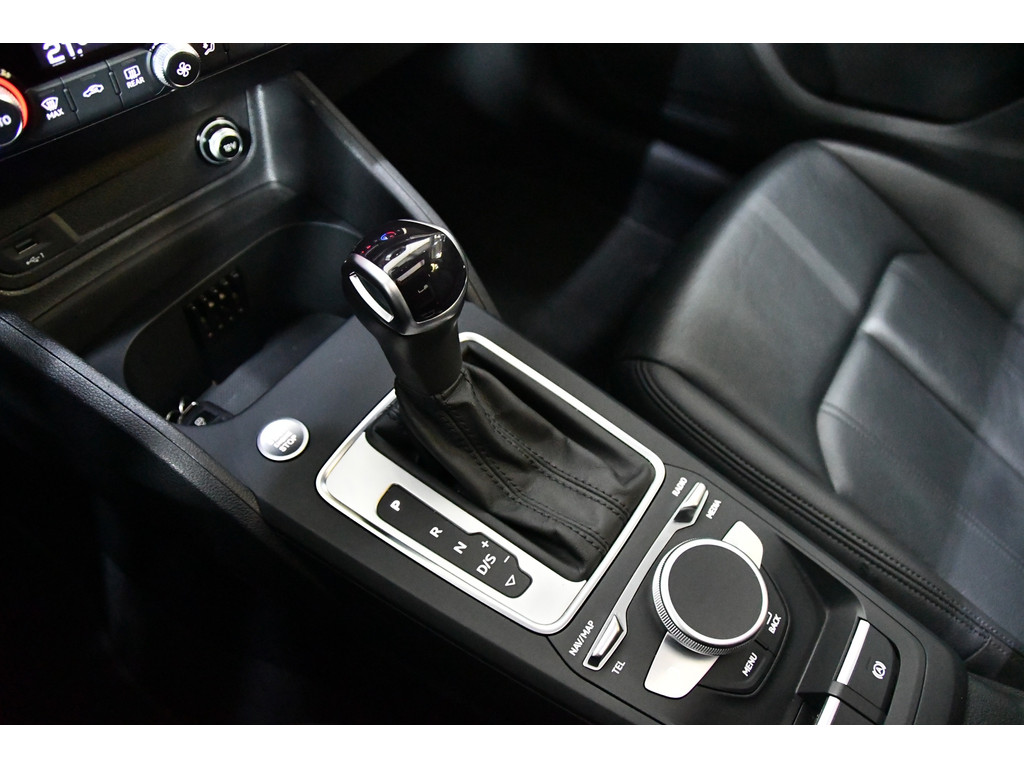 Audi Q2 35 TFSI S-Line, Pano, Camera, Navi 20
