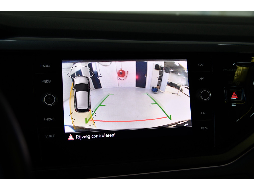 Volkswagen POLO 1.0 TSI Business IQ-light*Aut*Cam*Lane 10