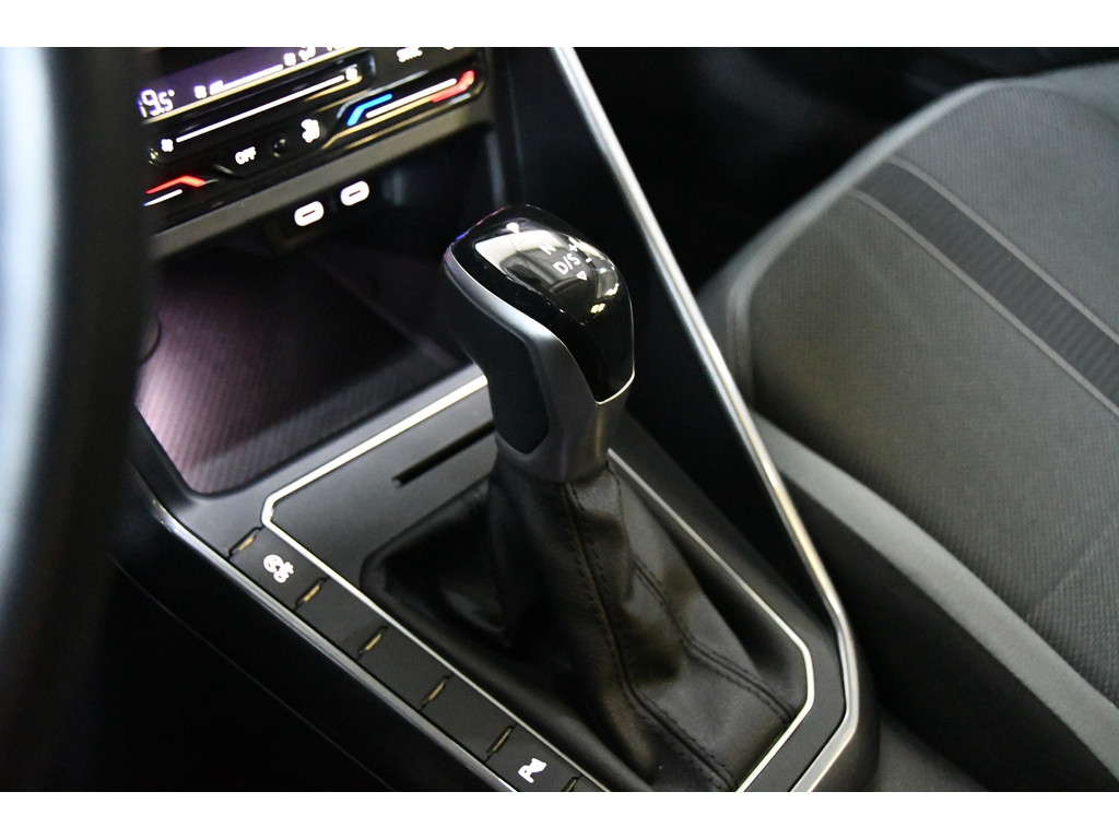 Volkswagen POLO 1.0 TSI Business IQ-light*Aut*Cam*Lane 11