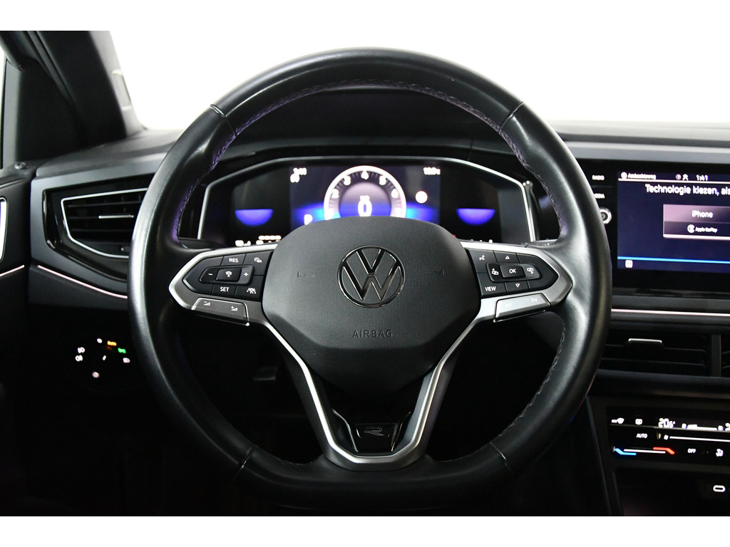 Volkswagen Polo 1.0 TSI R-Line, Full-options, Pano, Camera 10