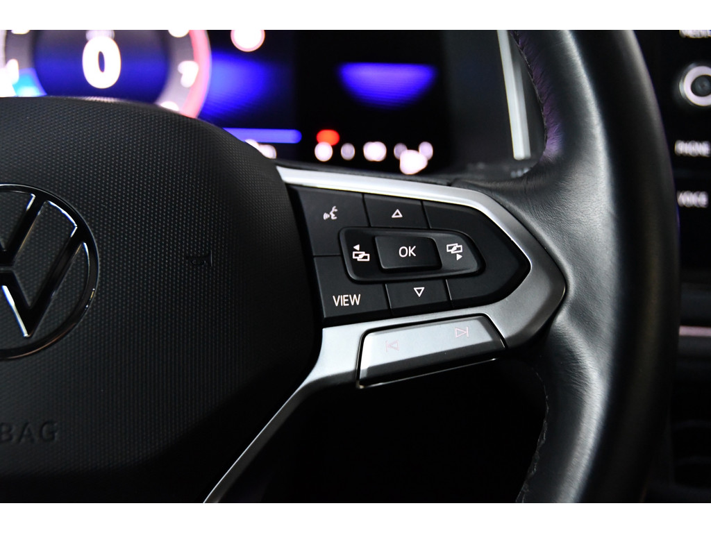 Volkswagen Polo 1.0 TSI R-Line, Full-options, Pano, Camera 11