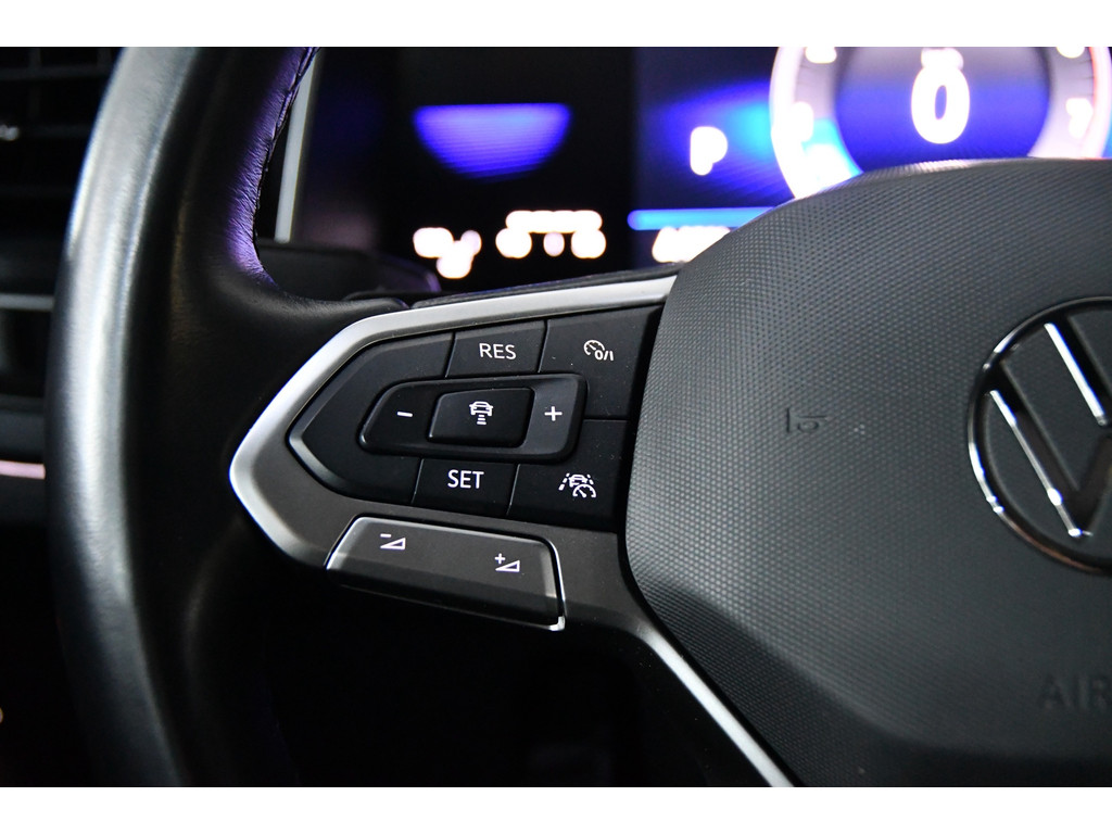 Volkswagen Polo 1.0 TSI R-Line, Full-options, Pano, Camera 9