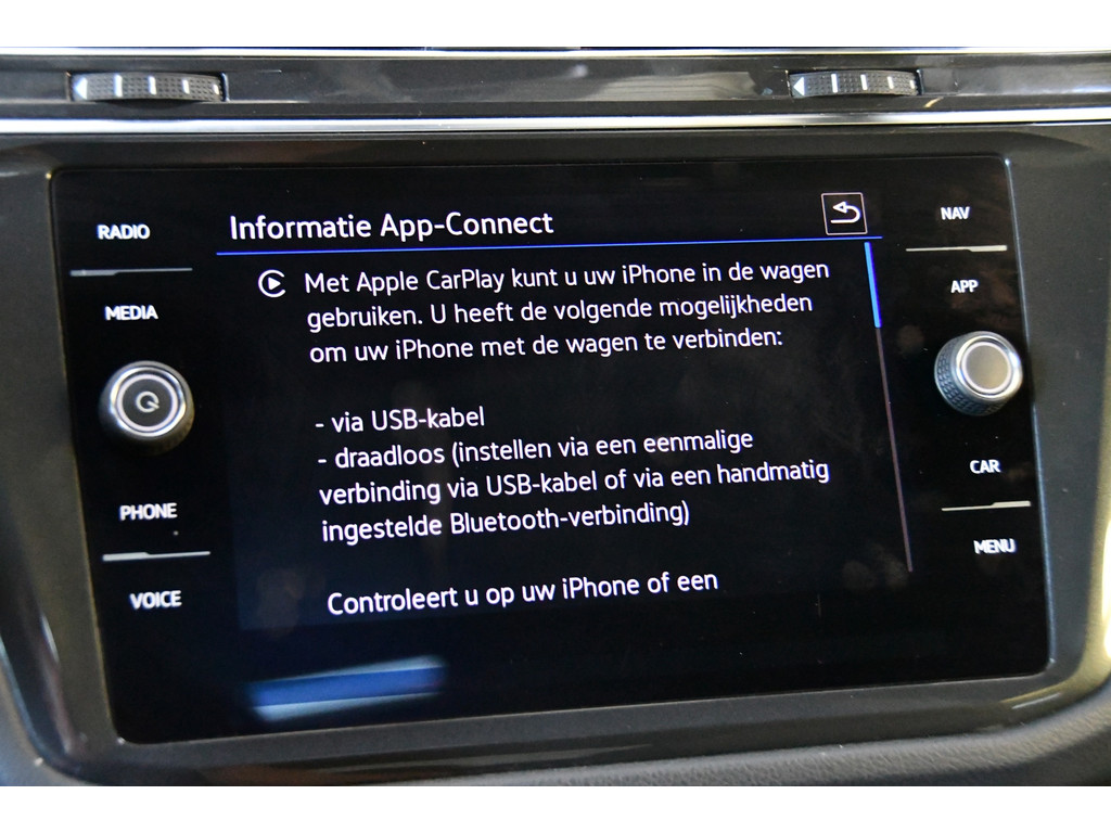 Volkswagen Tiguan 1.5 TSI R-Line*Full-option*Pano*Cam*Keyless*Elk-trekhaak 24