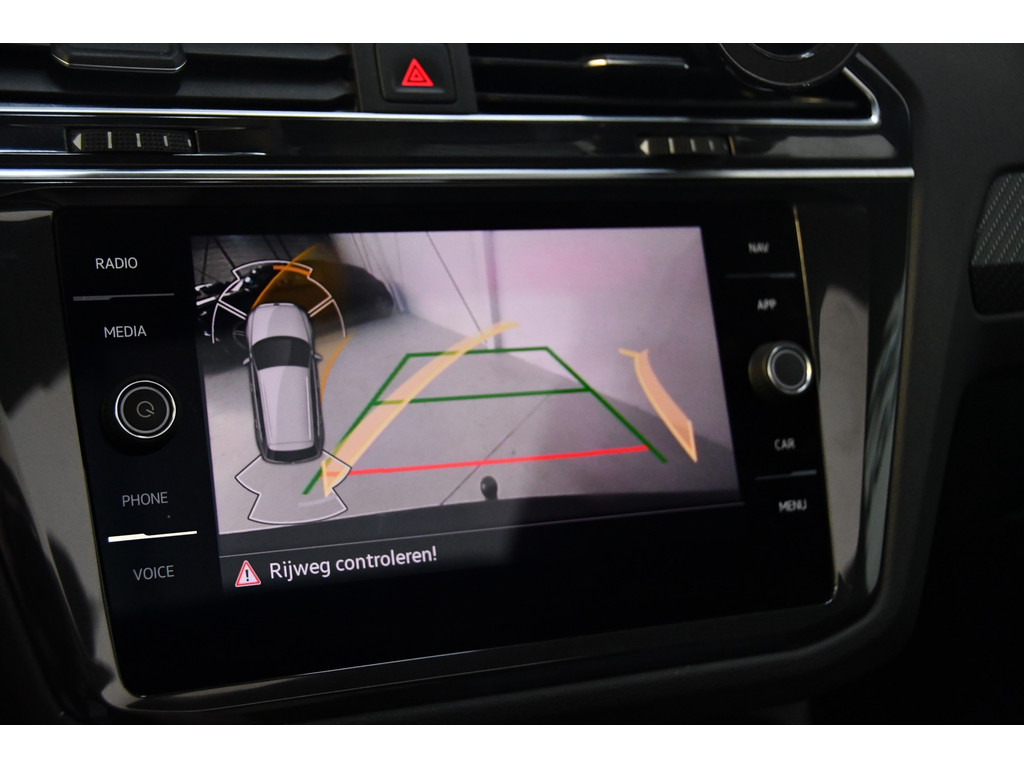 Volkswagen Tiguan 1.5 TSI R-Line*Full-option*Pano*Cam*Keyless*Elk-trekhaak 8