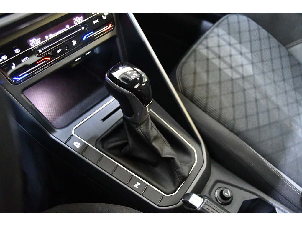 Volkswagen Polo 1.0 TSI R-Line, Pano, Camera, Frontassist 13