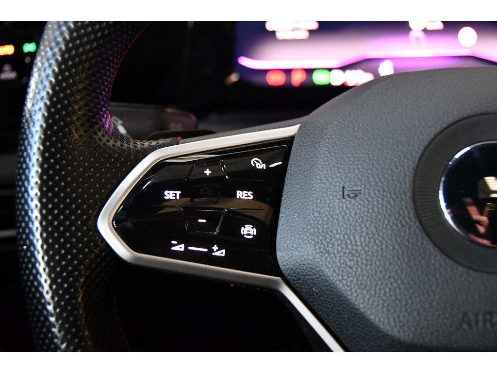 Volkswagen Golf 2.0 TSI GTI Clubsport, Pano, Sfeer 11