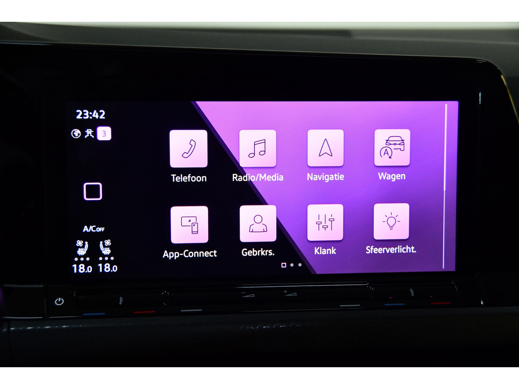 Volkswagen Golf 2.0 TSI GTI Clubsport, Pano, Sfeer 21