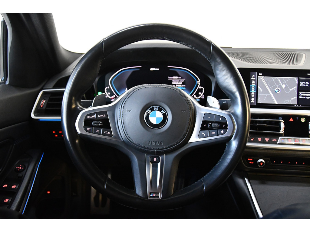 BMW 3-serie 330e M-pakket, Applecarplay, Sfeerverlichting 10