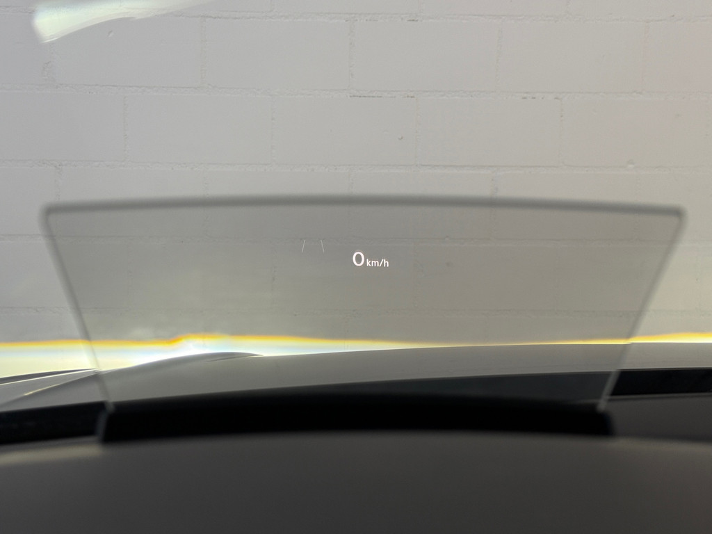 Volkswagen Tiguan 1.5 TSI ACT Highline Business R, Pano, HUD, FULL 19