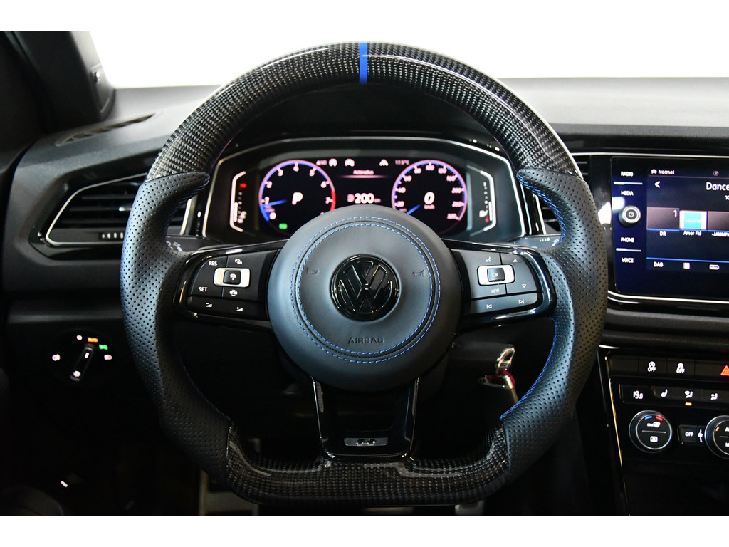 Volkswagen T-ROC 2.0 TSI 4Motion R Performence Akra Pano 12
