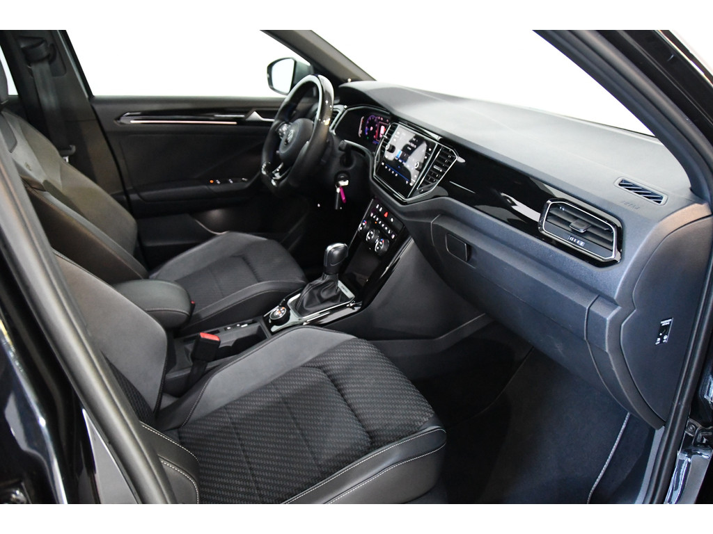 Volkswagen T-ROC 2.0 TSI 4Motion R Performence Akra Pano 6