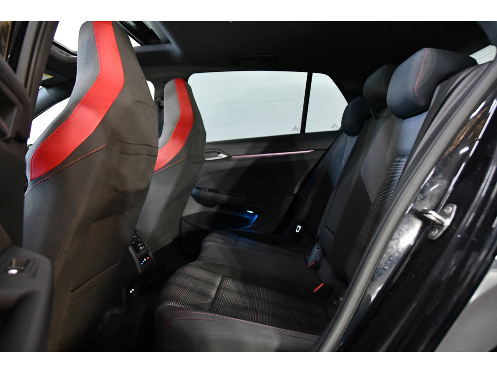 Volkswagen Golf 2.0 TSI GTI 5