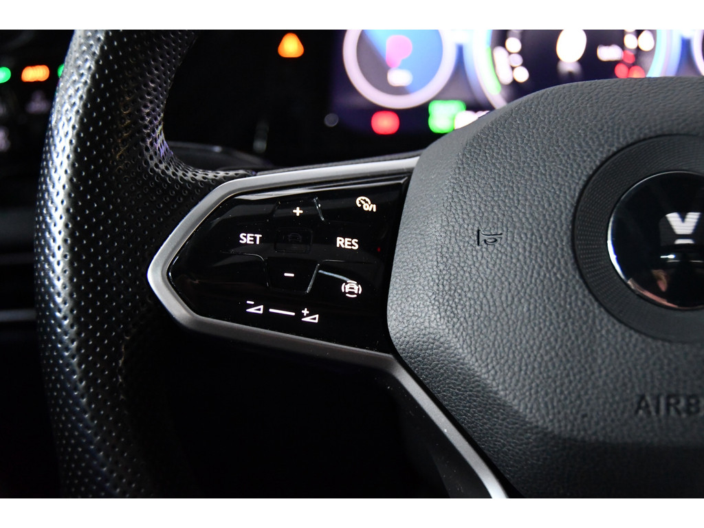 Volkswagen Golf 1.4 eHybrid GTE Pano*Lane-assist*Sfeer 9