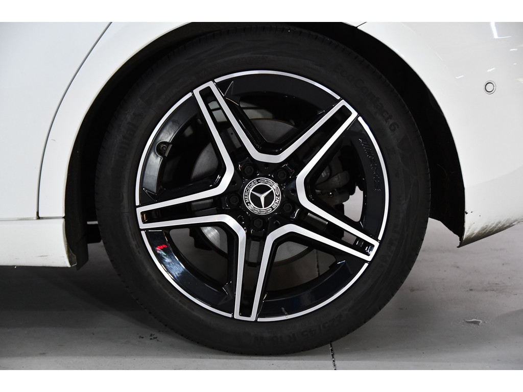 Mercedes-Benz A-klasse 250 Sport, Pano, Applecarplay 1