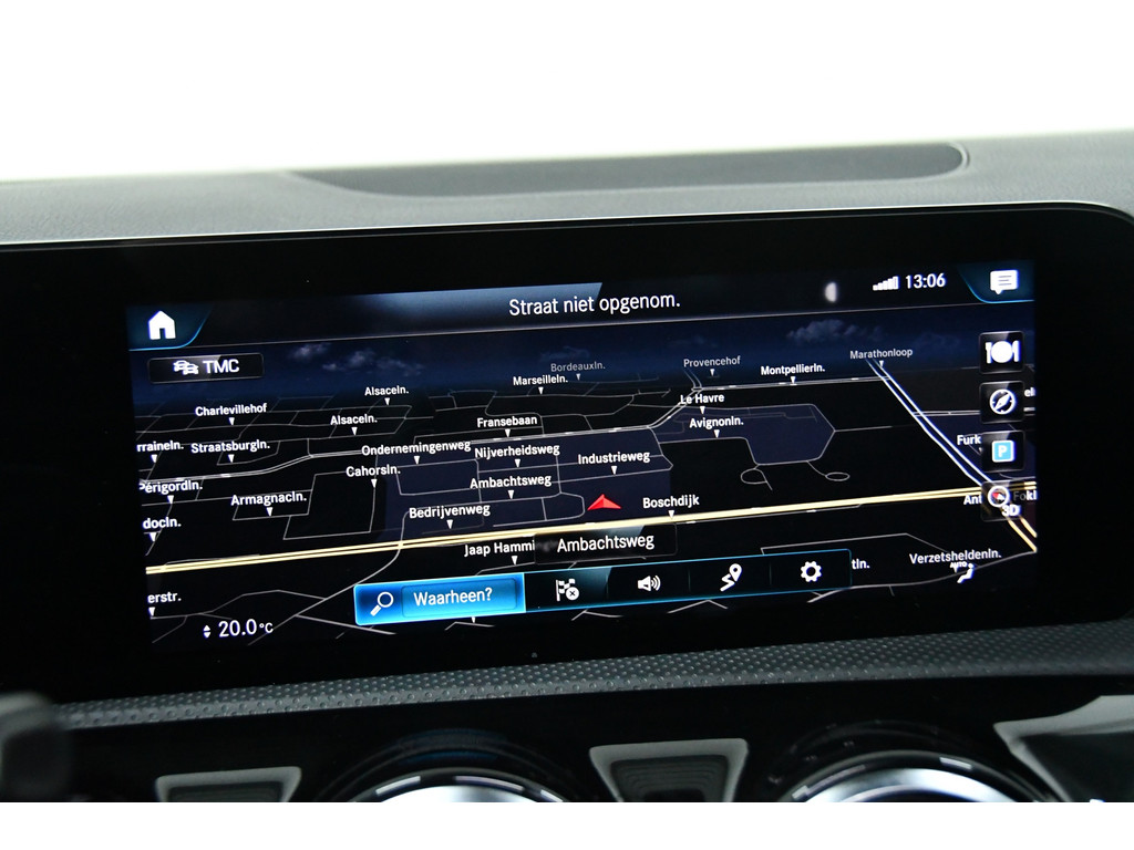 Mercedes-Benz A-klasse 250 Sport, Pano, Applecarplay 15