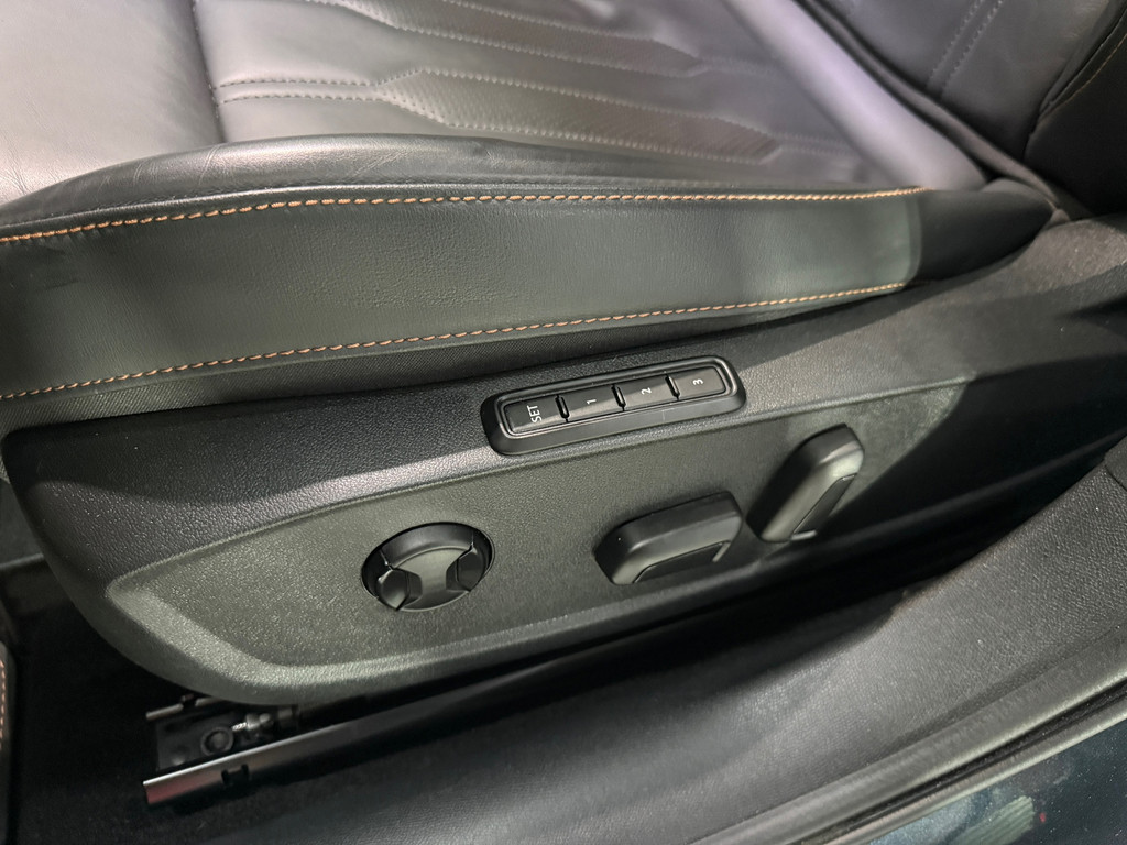 Cupra FORMENTOR 2.0 TSI 4DRIVE*Pano*Beats*Stoel/stuurverwarming* 24