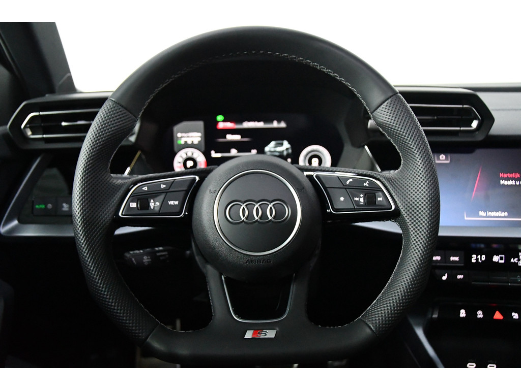 Audi A3 Sportback 35 TFSI S-edition 3x S-Line, Pano, Cam, AppleCP 11