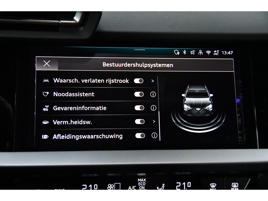 Audi A3 Sportback 35 TFSI S-edition 3x S-Line, Pano, Cam, AppleCP 16