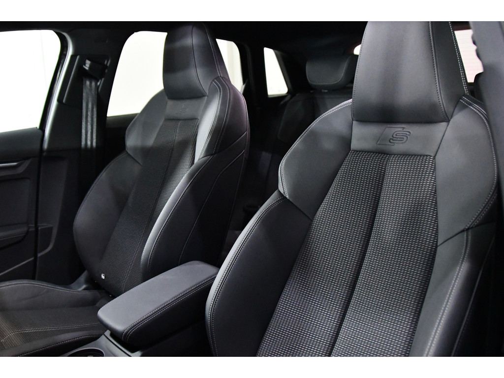 Audi A3 Sportback 35 TFSI S-edition 3x S-Line, Pano, Cam, AppleCP 23