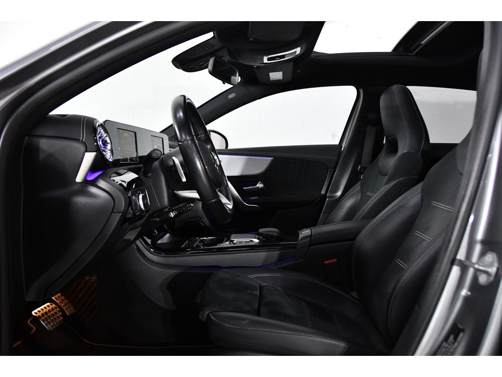 Mercedes-Benz A-klasse 250e, AMG-line, Pano, Burmester, Sfeer 4