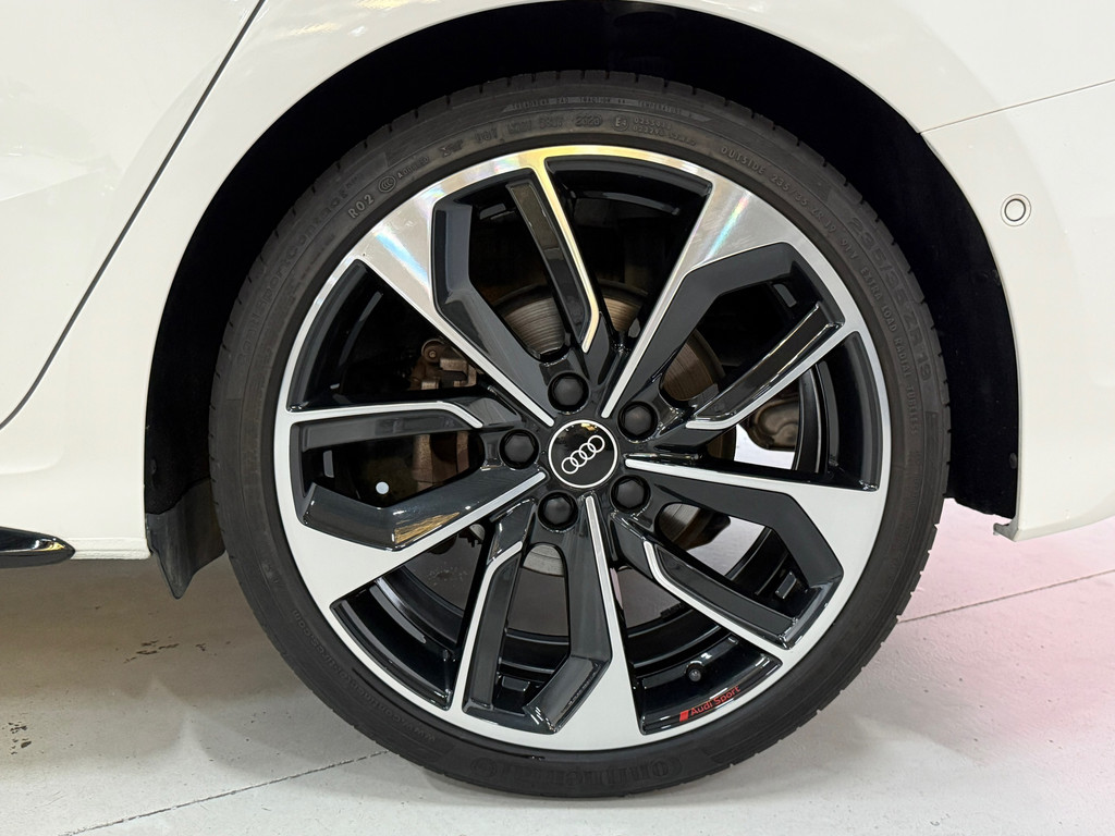Audi A3 35 TFSI S-Line*Pano*Sonos*Camera*Matrix 1