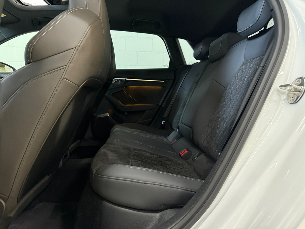 Audi A3 35 TFSI S-Line*Pano*Sonos*Camera*Matrix 12