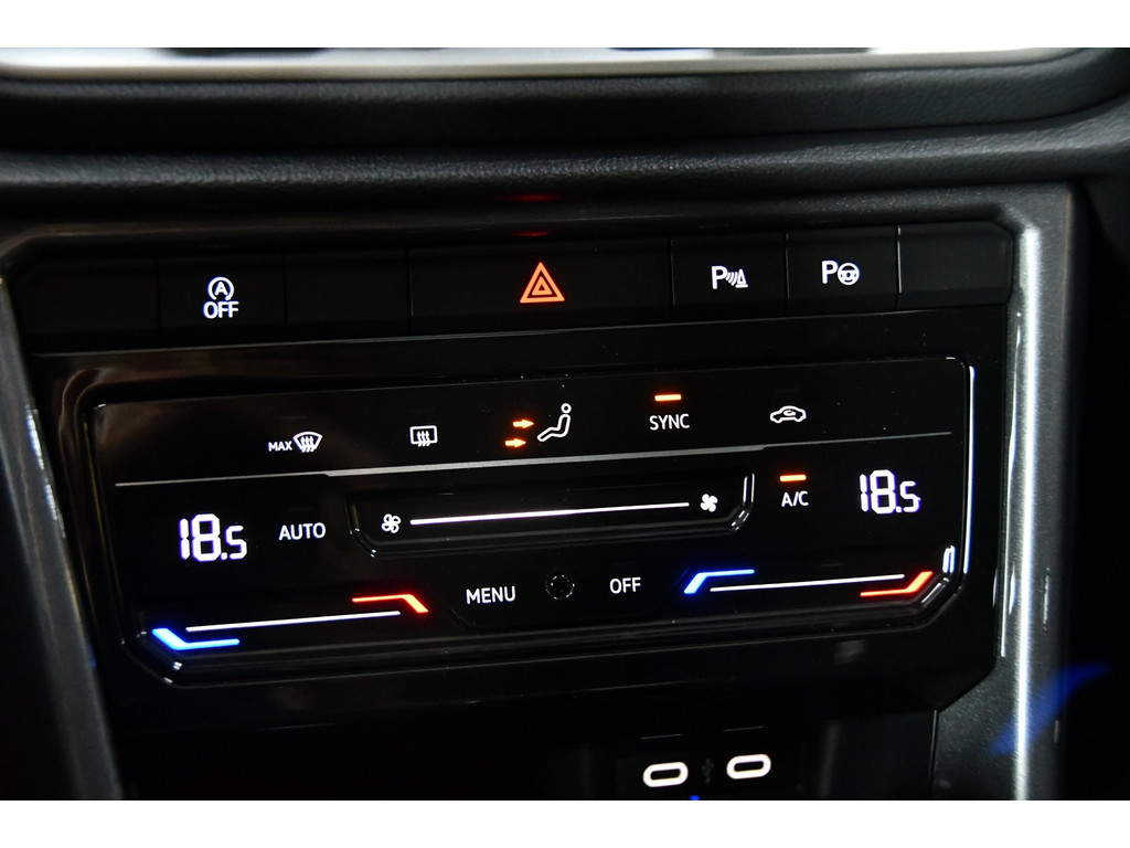 Volkswagen T-roc 1.5 TSI Highline*Pano*Blindspot*keyless 20