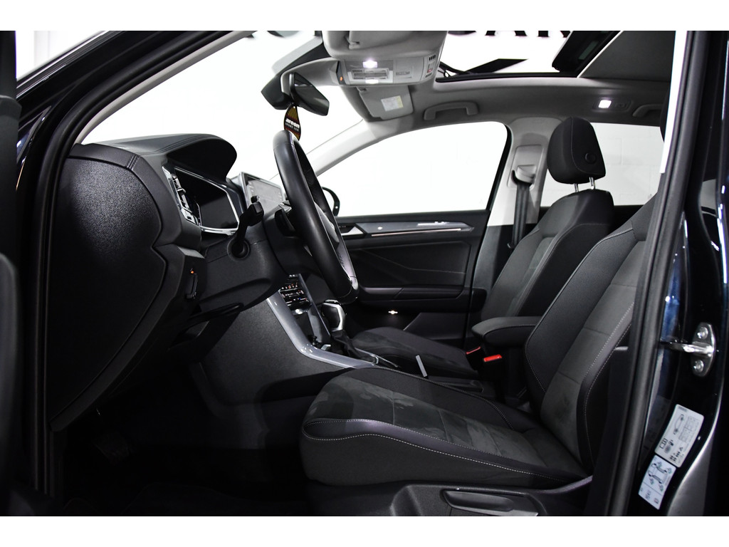 Volkswagen T-roc 1.5 TSI Highline*Pano*Blindspot*keyless 4