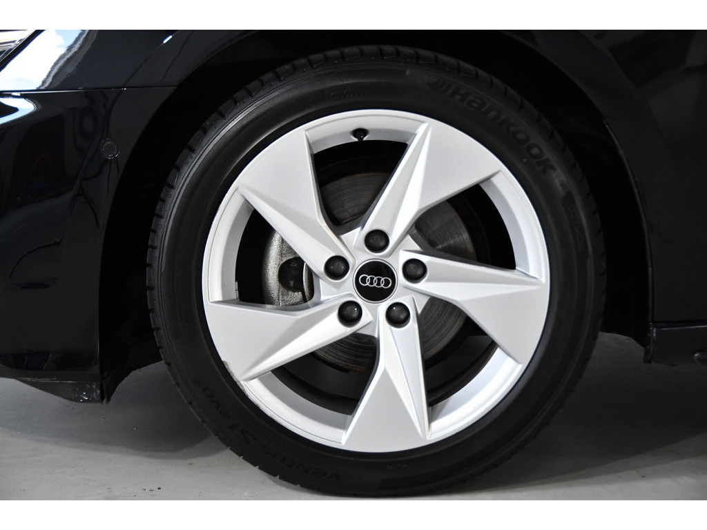 Audi A3 SPORTBACK 35 TFSI 3x S-line edition, Pano, B&O, Cam 2