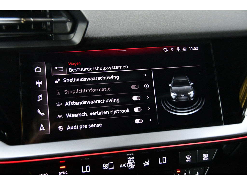 Audi A3 SPORTBACK 35 TFSI 3x S-line edition, Pano, B&O, Cam 21