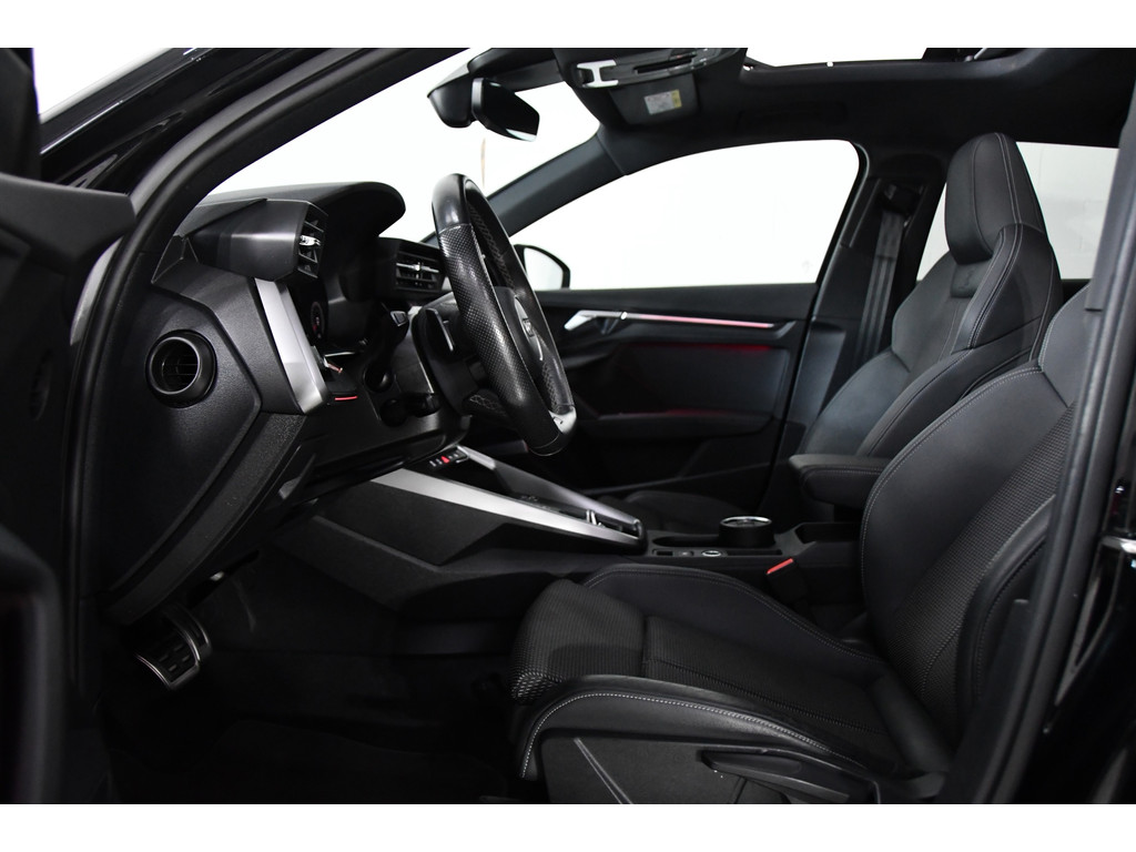 Audi A3 SPORTBACK 35 TFSI 3x S-line edition, Pano, B&O, Cam 4