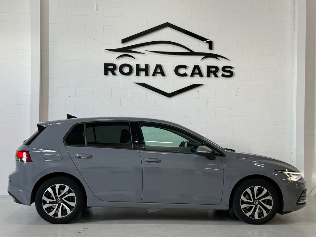 Volkswagen GOLF 1.5 eTSI R-Line Business+ 3