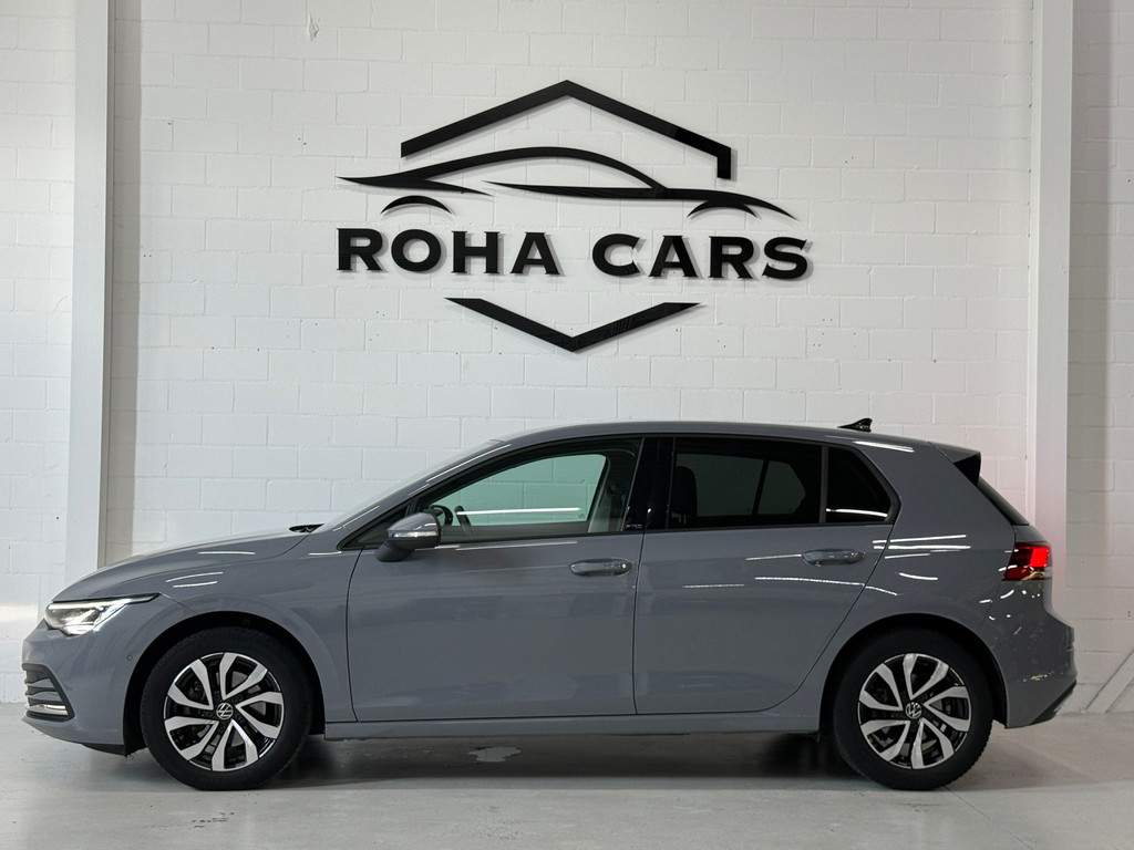 Volkswagen GOLF 1.5 eTSI R-Line Business+ 4