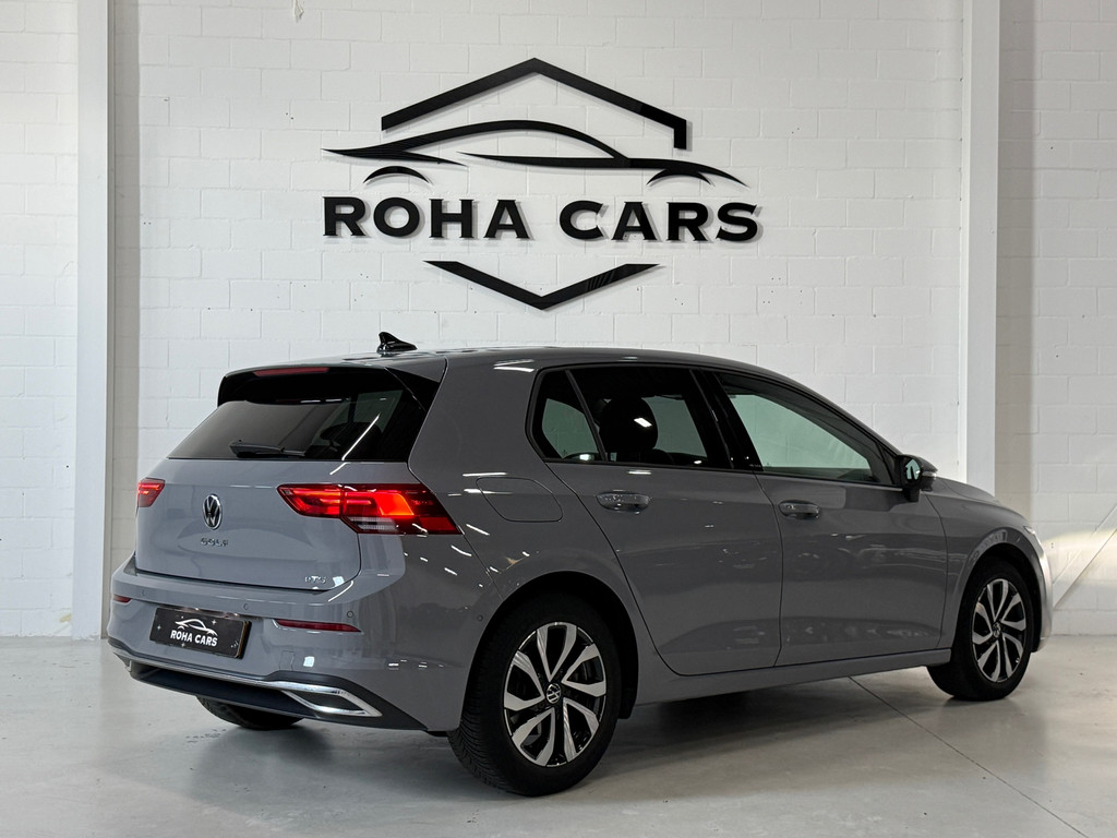 Volkswagen GOLF 1.5 eTSI R-Line Business+ 5