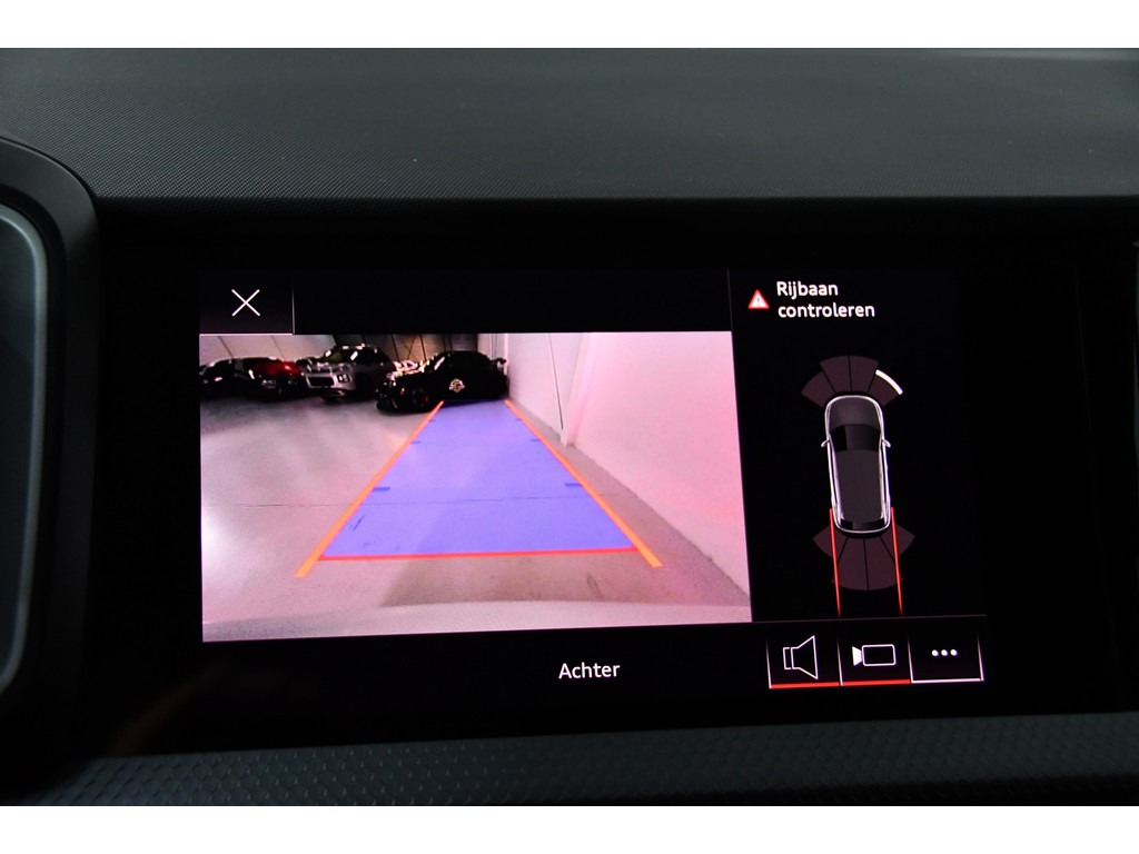 Audi A1 citycarver 30 TFSI, Camera, CarPlay, Automaat 2