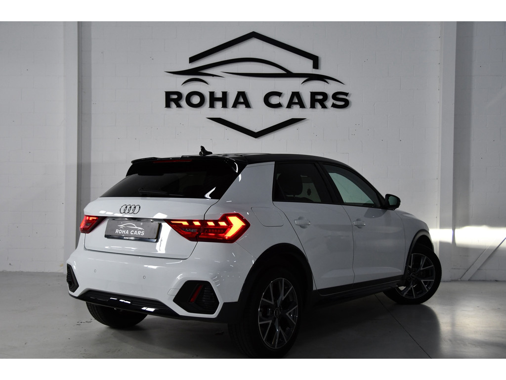 Audi A1 citycarver 30 TFSI, Camera, CarPlay, Automaat 3