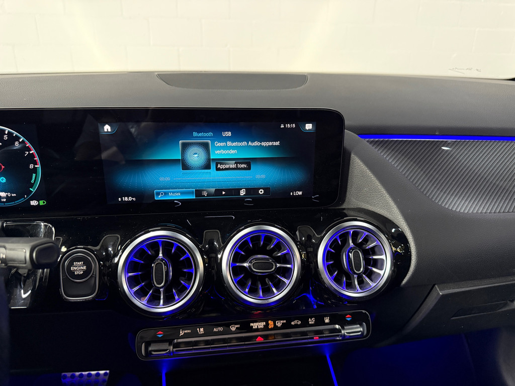 Mercedes-Benz GLA-klasse 250 e Business Solution AMG Limited*Pano*sfeer*keyless 18