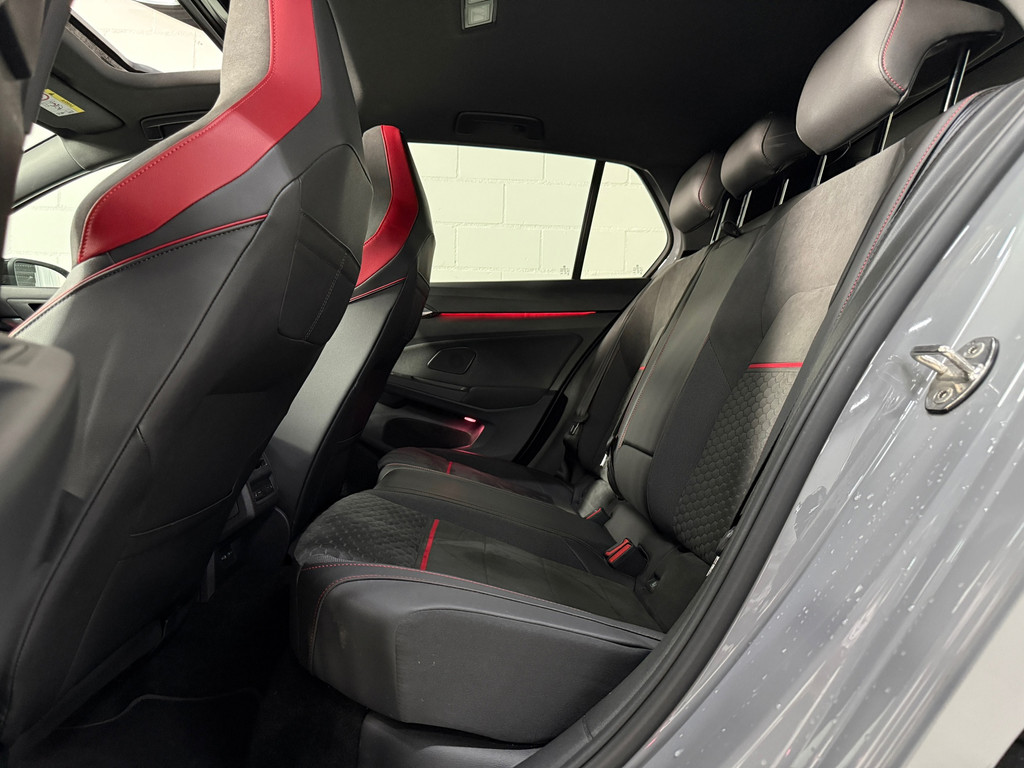 Volkswagen Golf 2.0 TSI GTI Clubsport*Panorama*HK Audio*Head-up 10
