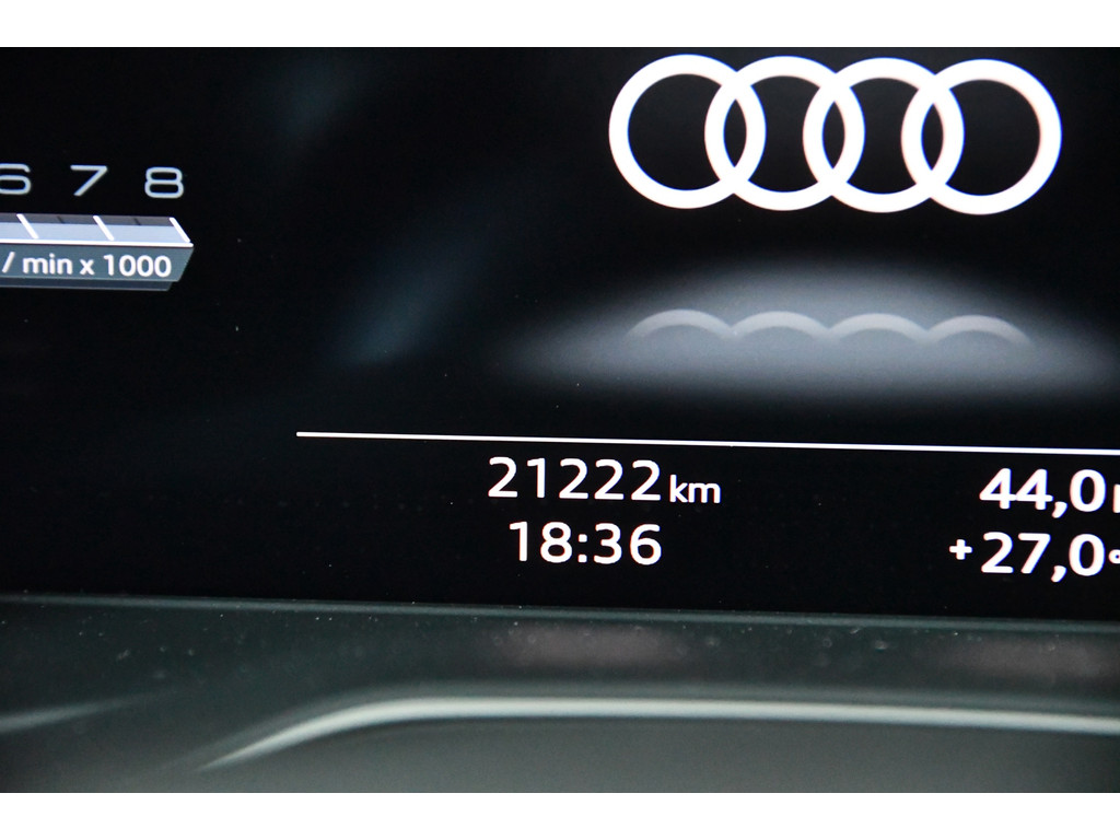 Audi A4 2.0 40 TFSI Quattro S-line*Competition*Matrix*blindspot* 18
