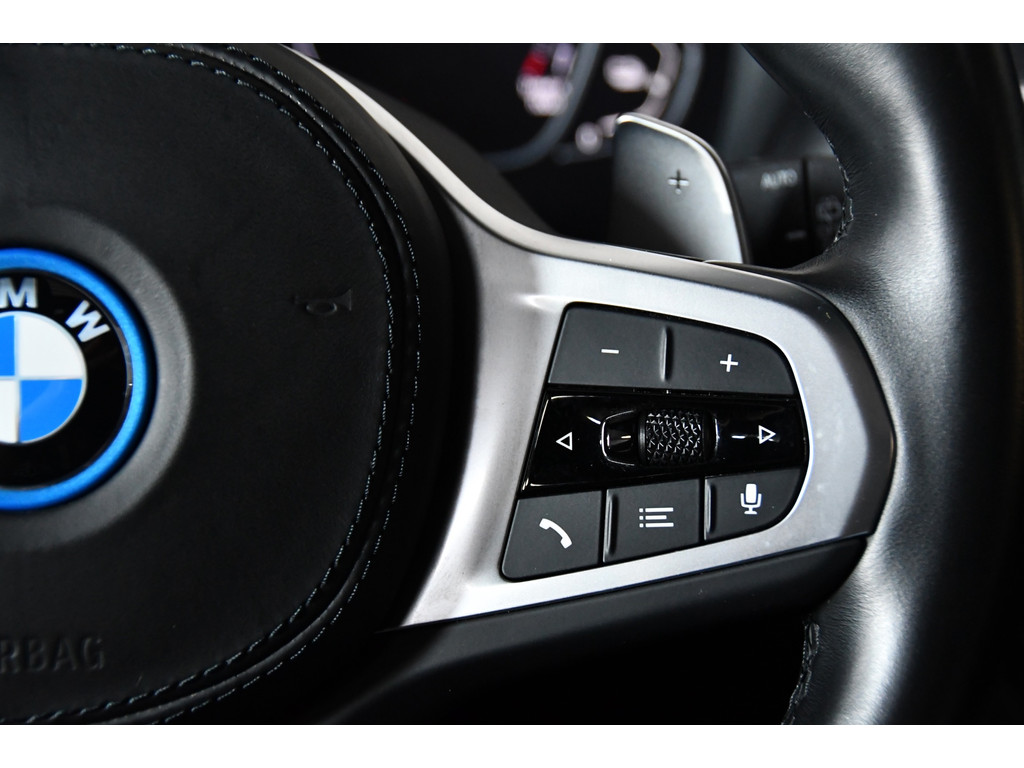 BMW X3 XDRIVE30E Pano*side-assist*Keyless 12