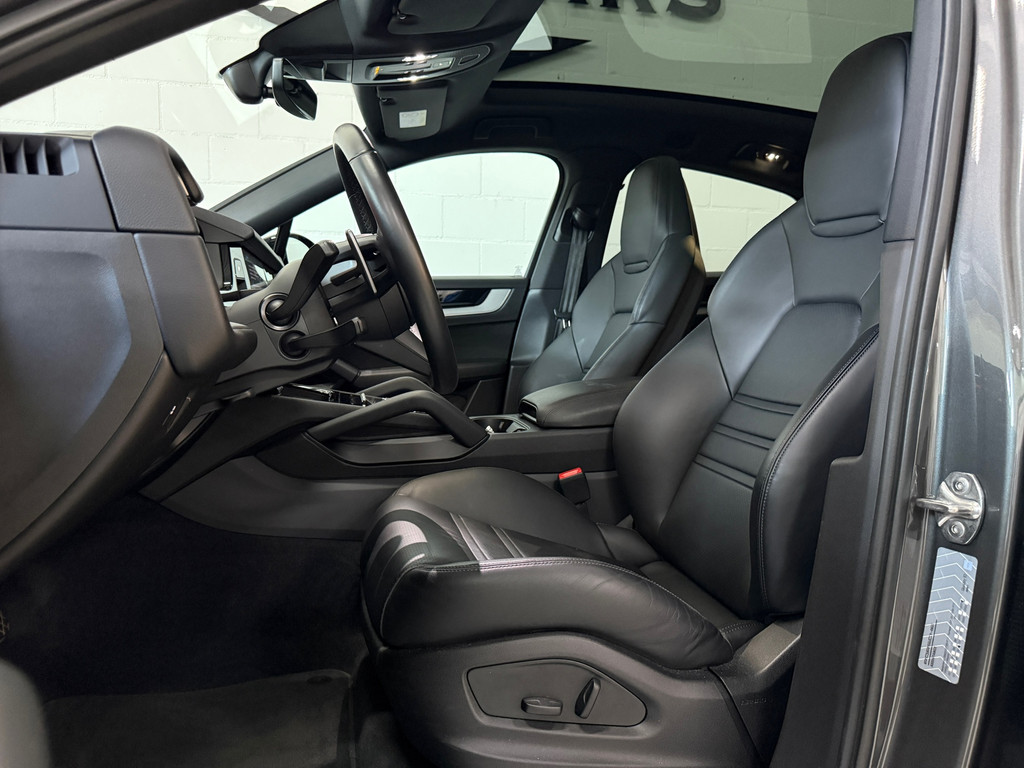 Porsche Cayenne Coupé 3.0 E-Hybrid*Luchtvering*Sportchrono*Facelift* 8