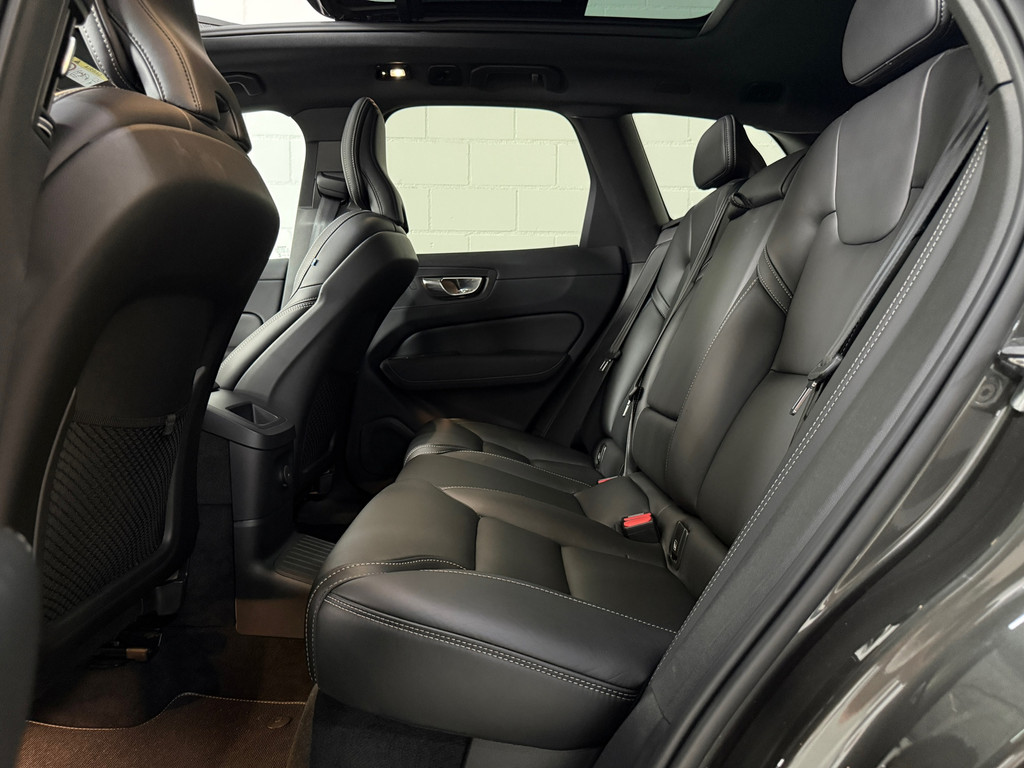 Volvo XC60 2.0 T6 Plug-in hybrid AWD Plus Bright*360 Camera*stoelverwarming*Pano*BOMVOL* 10