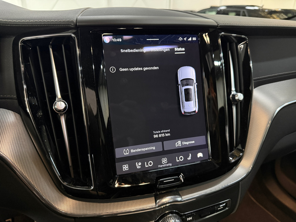 Volvo XC60 2.0 T6 Plug-in hybrid AWD Plus Bright*360 Camera*stoelverwarming*Pano*BOMVOL* 26