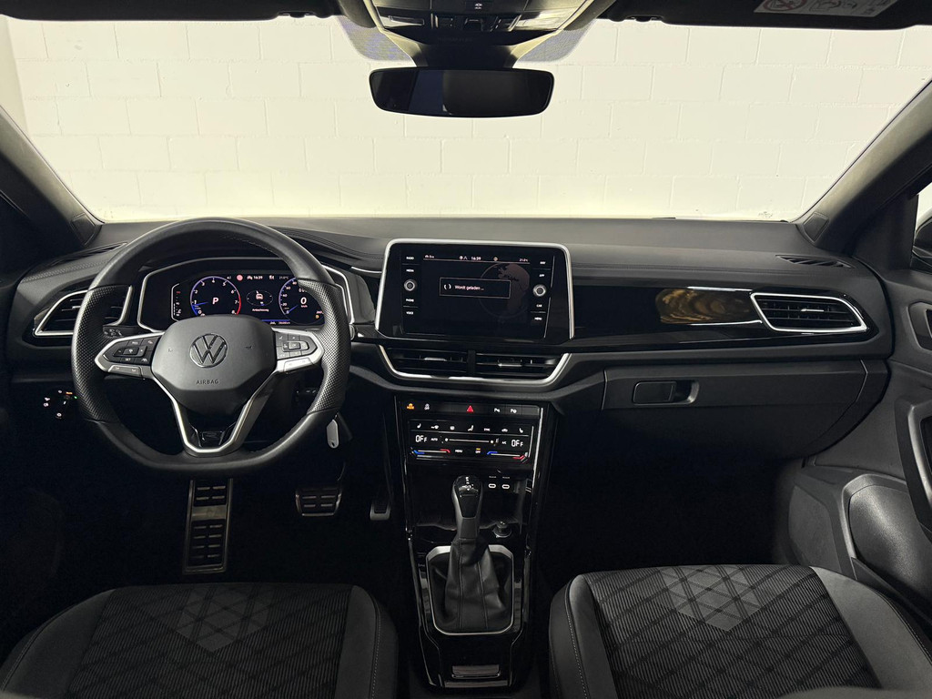 Volkswagen T-roc 1.5 T-roc*Pano*Camera*Lage KM* 12