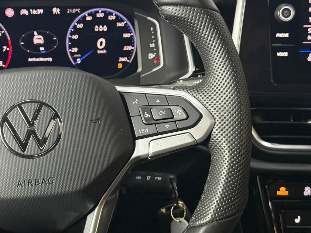 Volkswagen T-roc 1.5 T-roc*Pano*Camera*Lage KM* 13