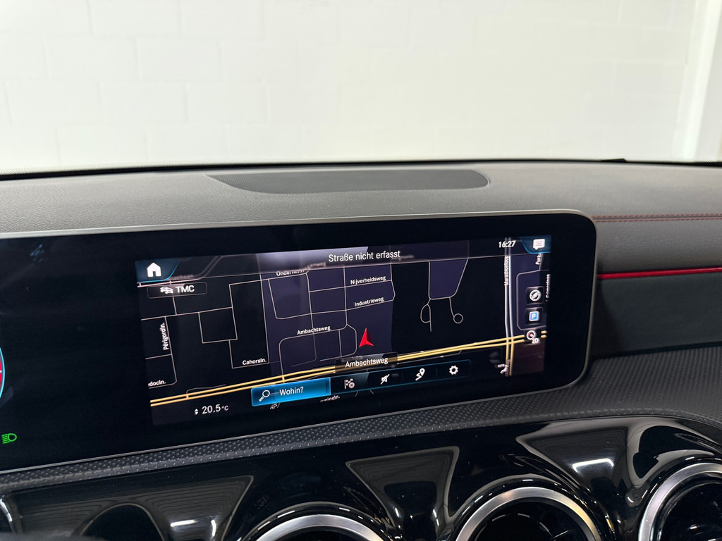 Mercedes-Benz CLA-klasse 200 AMG *Pano*Trekhaak-elek*Cam 18