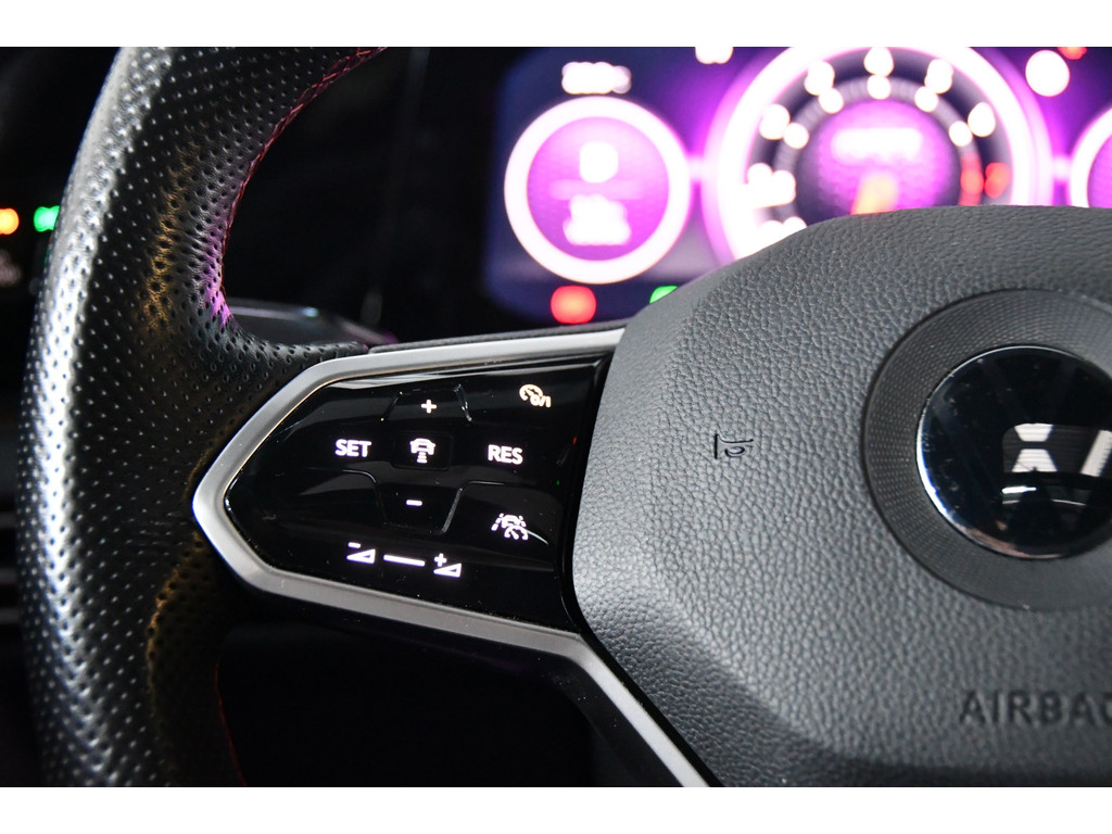 Volkswagen GOLF 2.0 TSI GTI Clubsport*Panorama*Dynaudio*keyless*Cam 11
