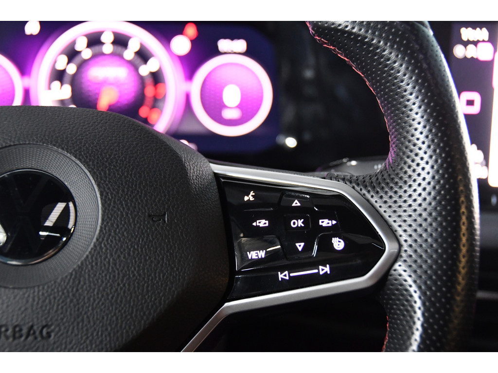 Volkswagen GOLF 2.0 TSI GTI Clubsport*Panorama*Dynaudio*keyless*Cam 13