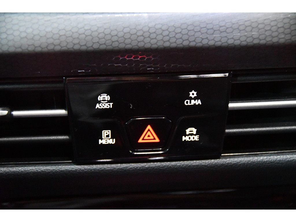 Volkswagen GOLF 2.0 TSI GTI Clubsport*Panorama*Dynaudio*keyless*Cam 23